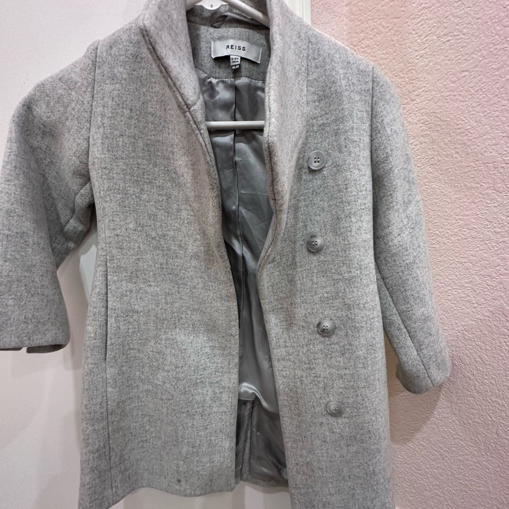 Gray Reiss long peacoat size 5-6. Runs slim . Great condition.